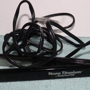 BaByliss Pro Nano Titanium Ultra Thin Straightening 1” Flat Iron Tested Clean